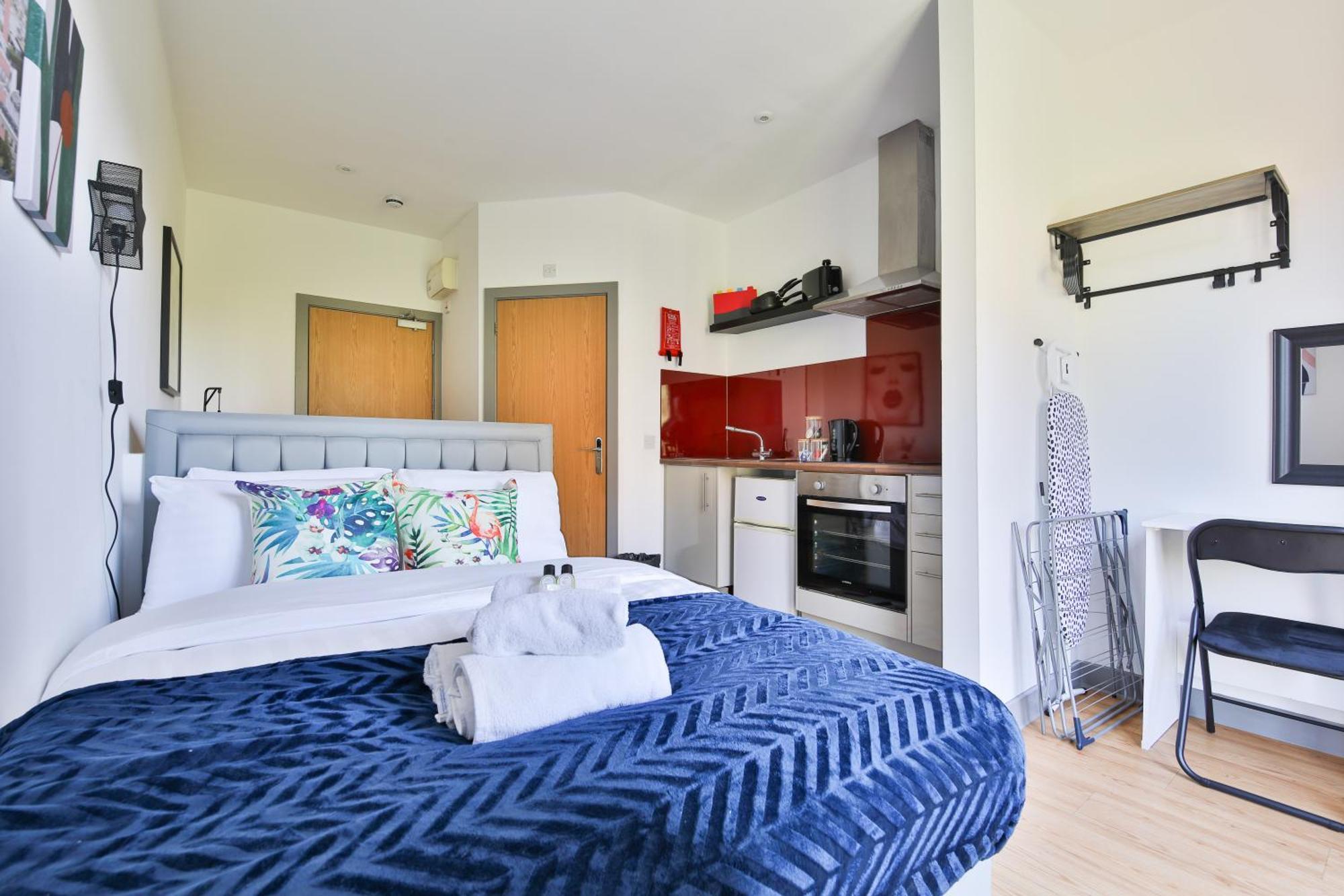 Princess Lofts City Centre Studios With Nespresso Coffee Machines & New Fast Wifi By Stayright Swansea Zewnętrze zdjęcie