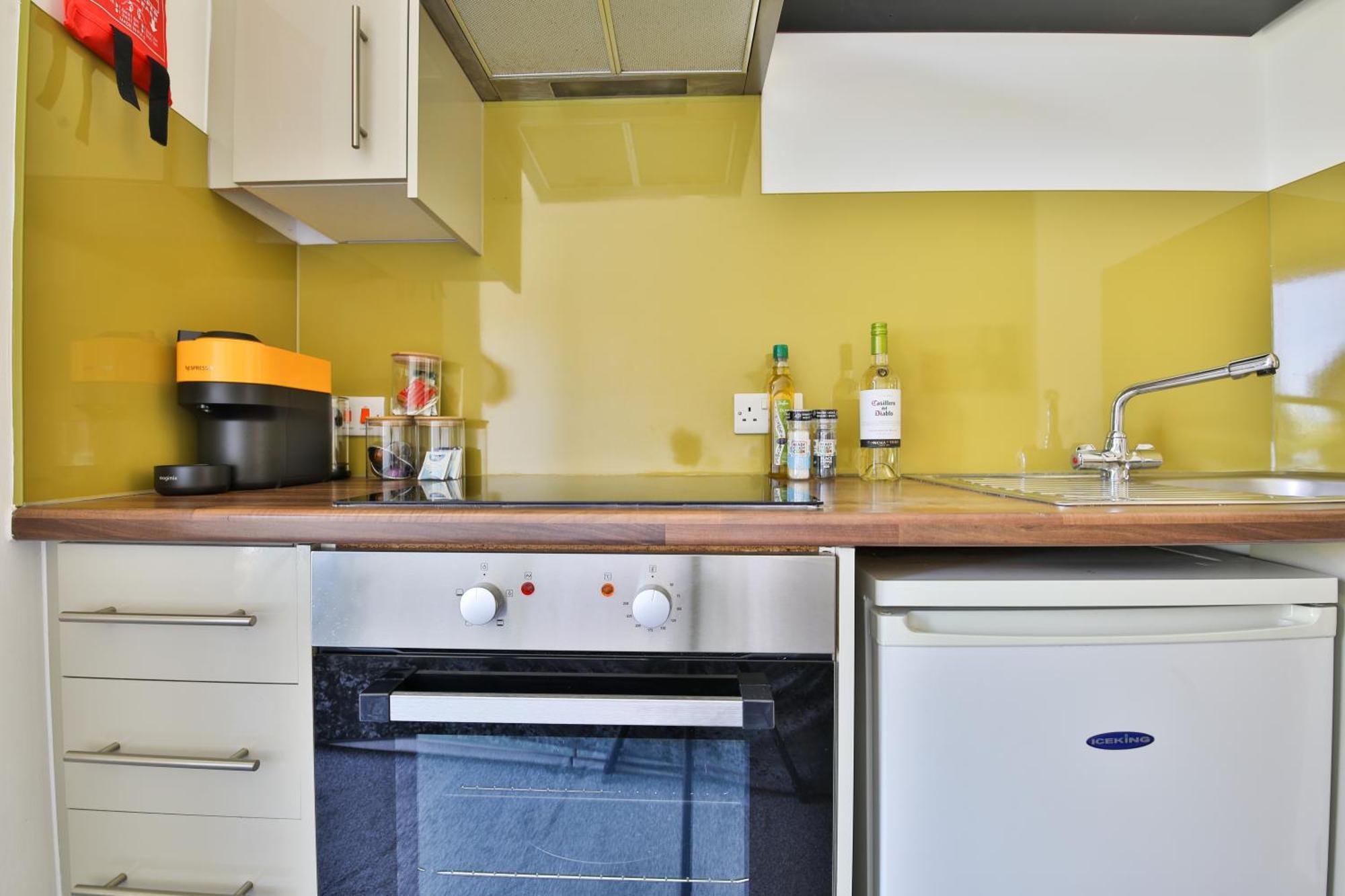 Princess Lofts City Centre Studios With Nespresso Coffee Machines & New Fast Wifi By Stayright Swansea Zewnętrze zdjęcie