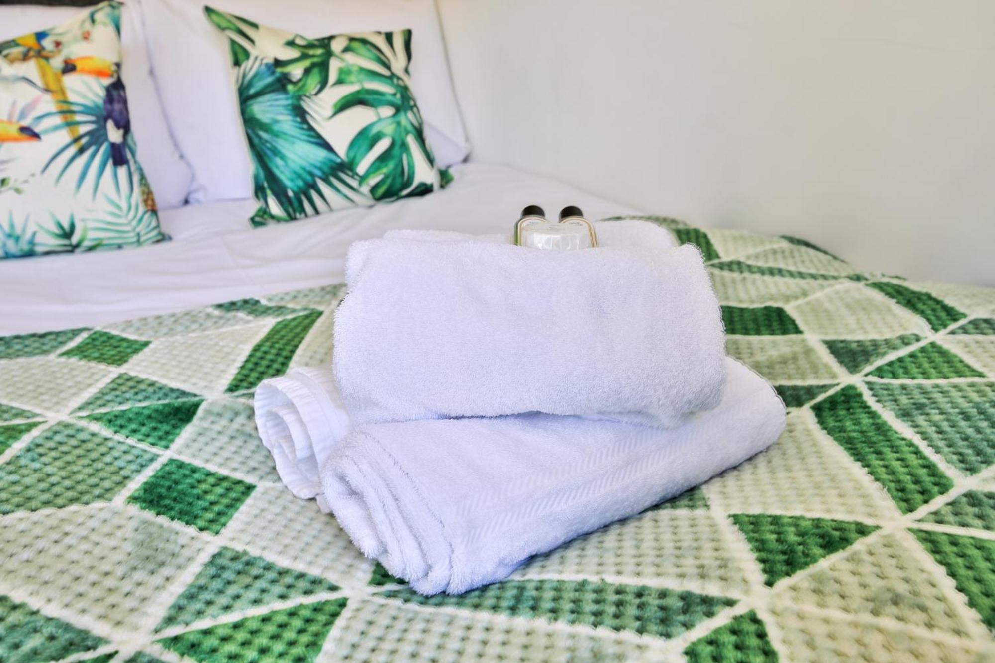 Princess Lofts City Centre Studios With Nespresso Coffee Machines & New Fast Wifi By Stayright Swansea Zewnętrze zdjęcie