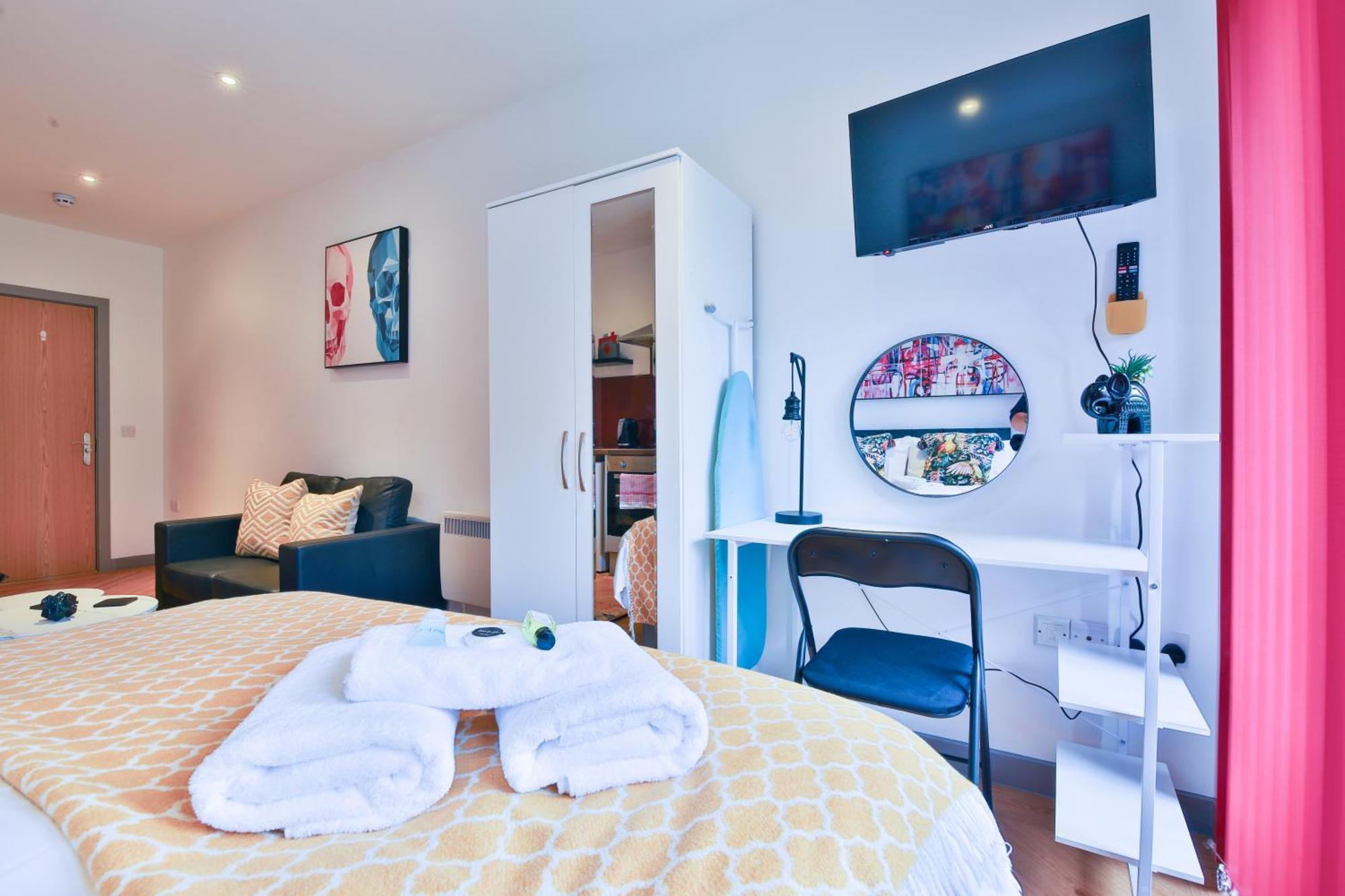 Princess Lofts City Centre Studios With Nespresso Coffee Machines & New Fast Wifi By Stayright Swansea Zewnętrze zdjęcie