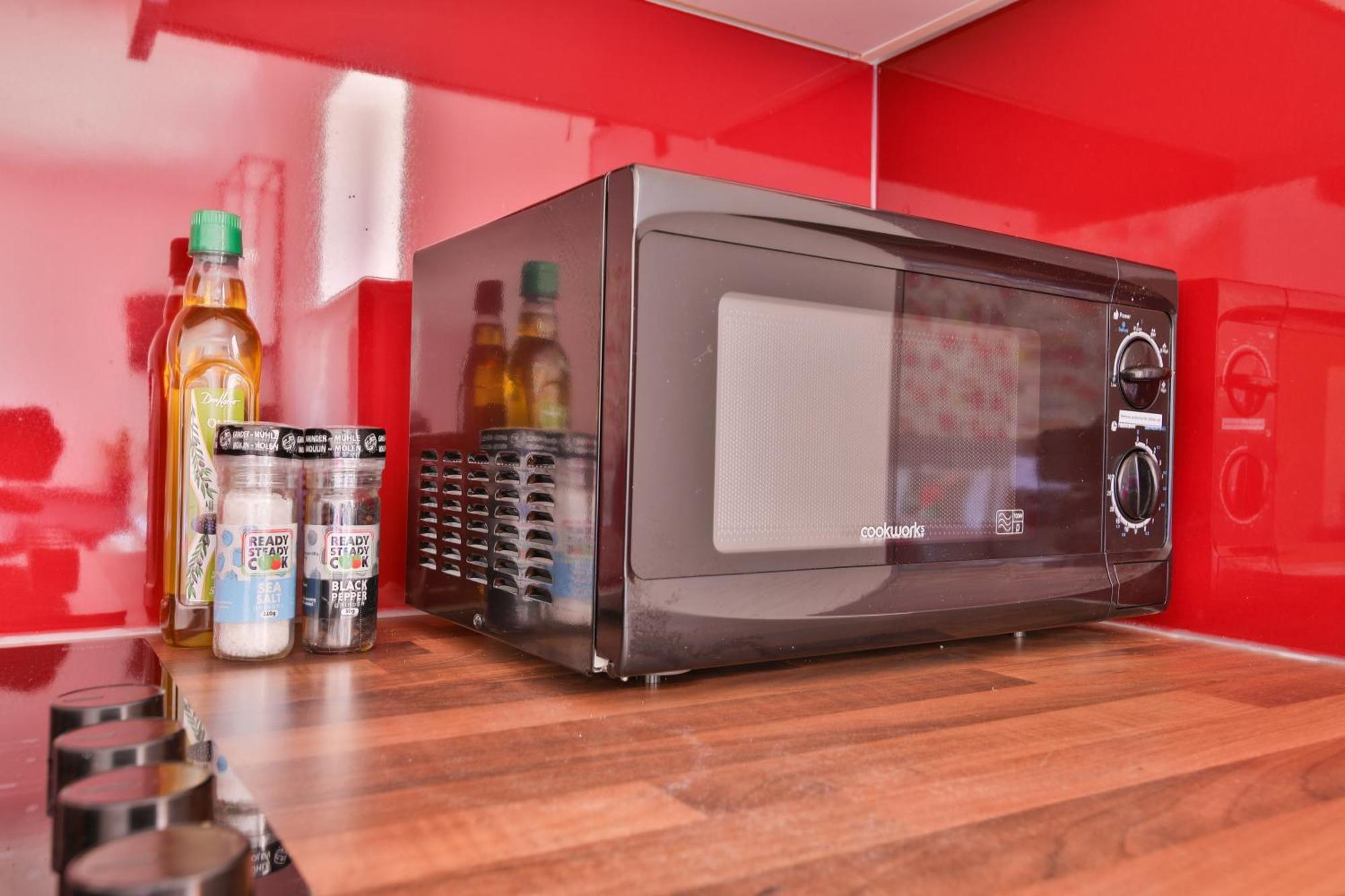 Princess Lofts City Centre Studios With Nespresso Coffee Machines & New Fast Wifi By Stayright Swansea Pokój zdjęcie